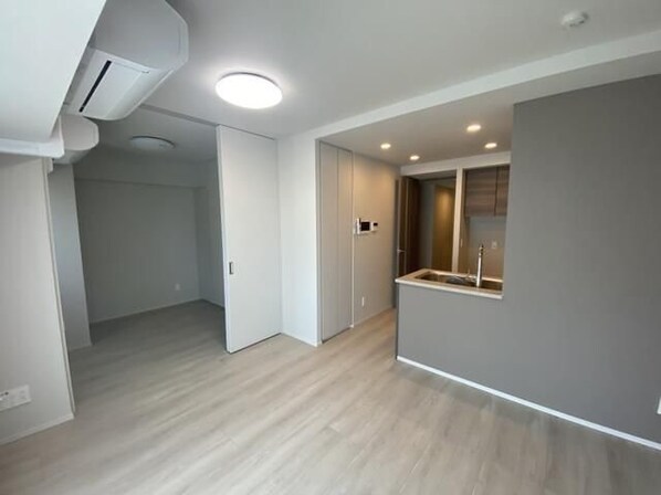 クレストコート上野の物件内観写真